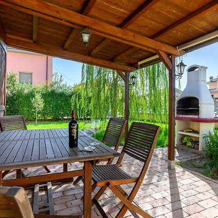 Casa Vacanze Villa Lorella بونتينوري المظهر الخارجي الصورة